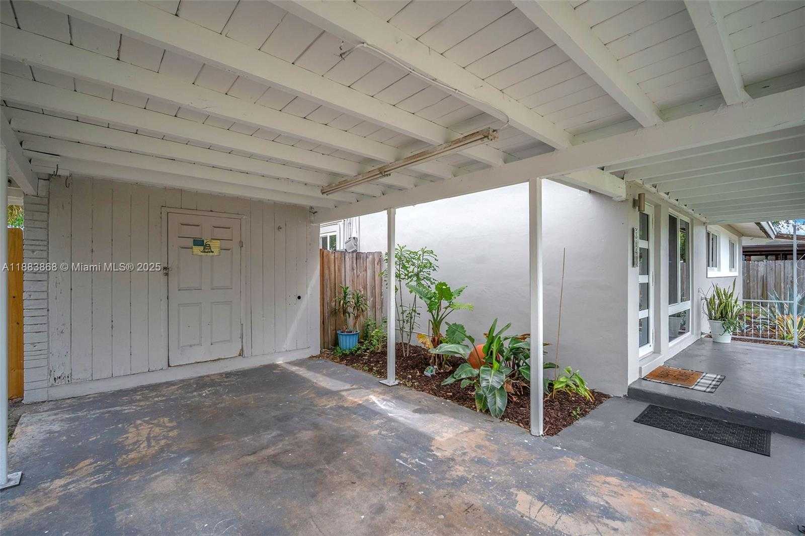 Small Image of 3641 SOUTH WEST 23RD CT, Fort Lauderdale Number 19