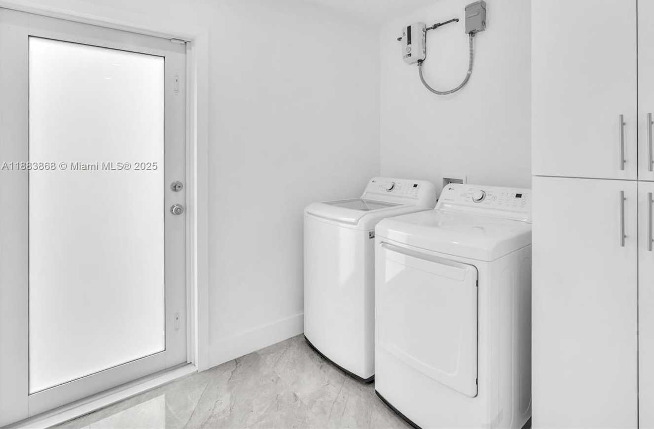 Small Image of 3641 SOUTH WEST 23RD CT, Fort Lauderdale Number 8