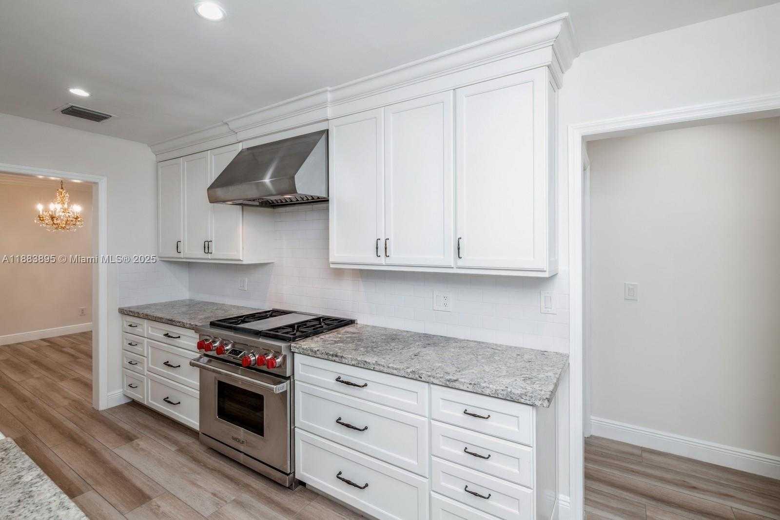 Small Image of 10300 SOUTH WEST 59TH AVE, Pinecrest Number 11