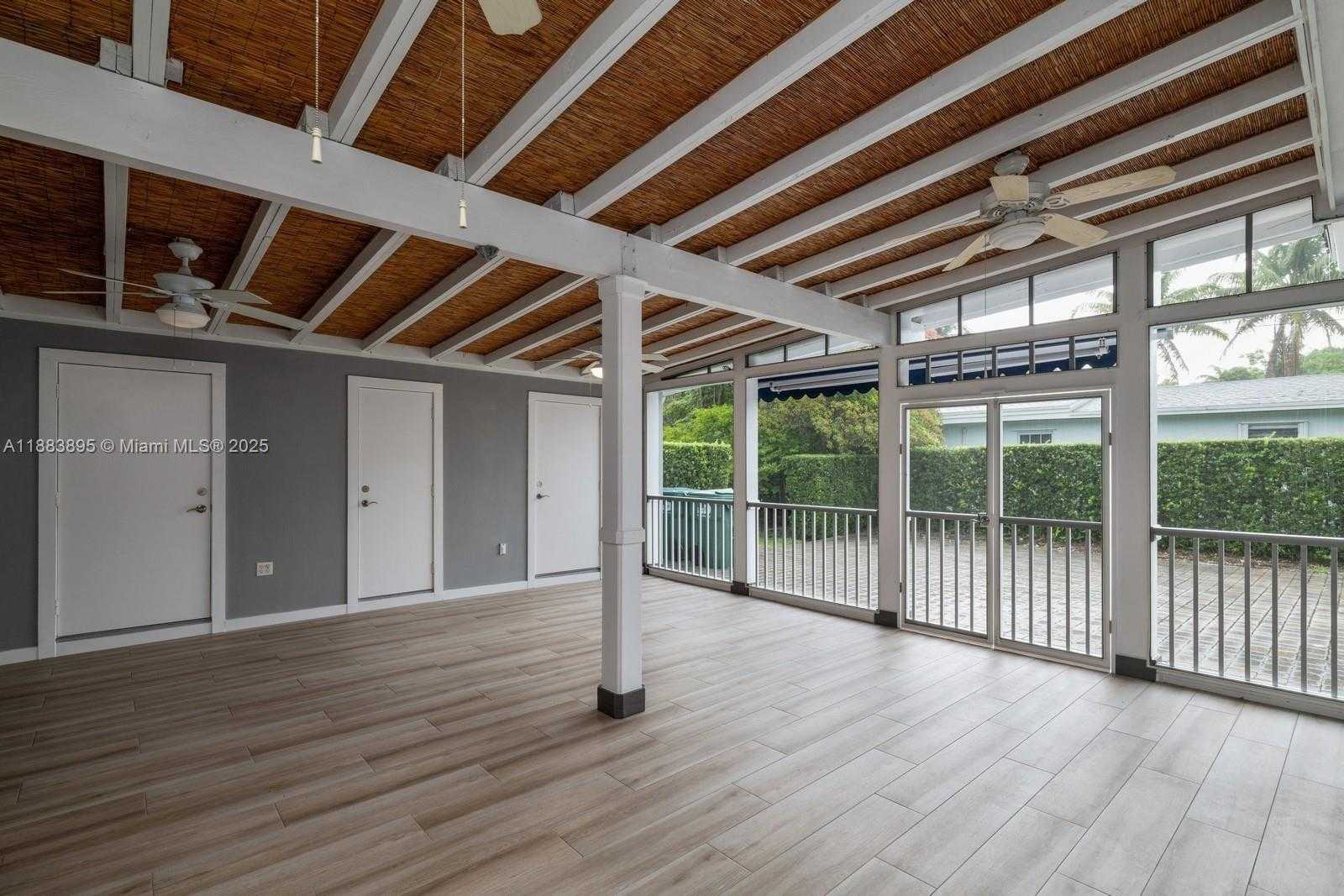 Small Image of 10300 SOUTH WEST 59TH AVE, Pinecrest Number 26