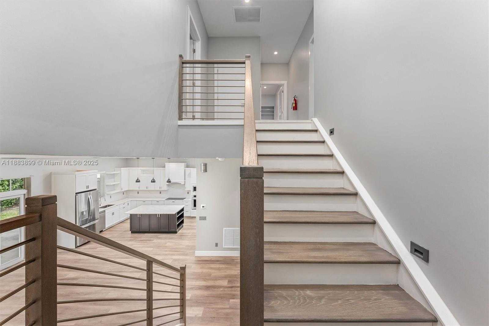 Small Image of 2431 NORTH EAST 20TH AVE, Lighthouse Point Number 10