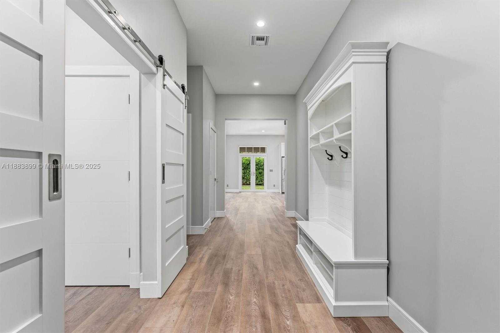 Small Image of 2431 NORTH EAST 20TH AVE, Lighthouse Point Number 15