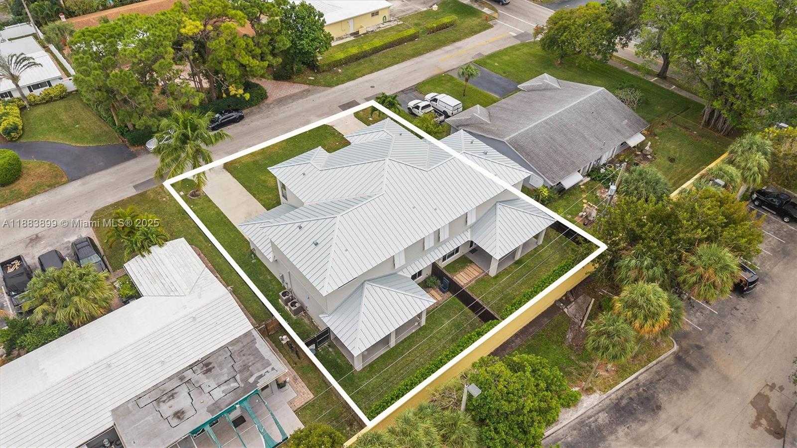 Small Image of 2431 NORTH EAST 20TH AVE, Lighthouse Point Number 41