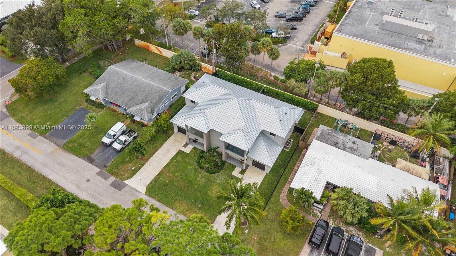 Small Image of 2431 NORTH EAST 20TH AVE, Lighthouse Point Number 49