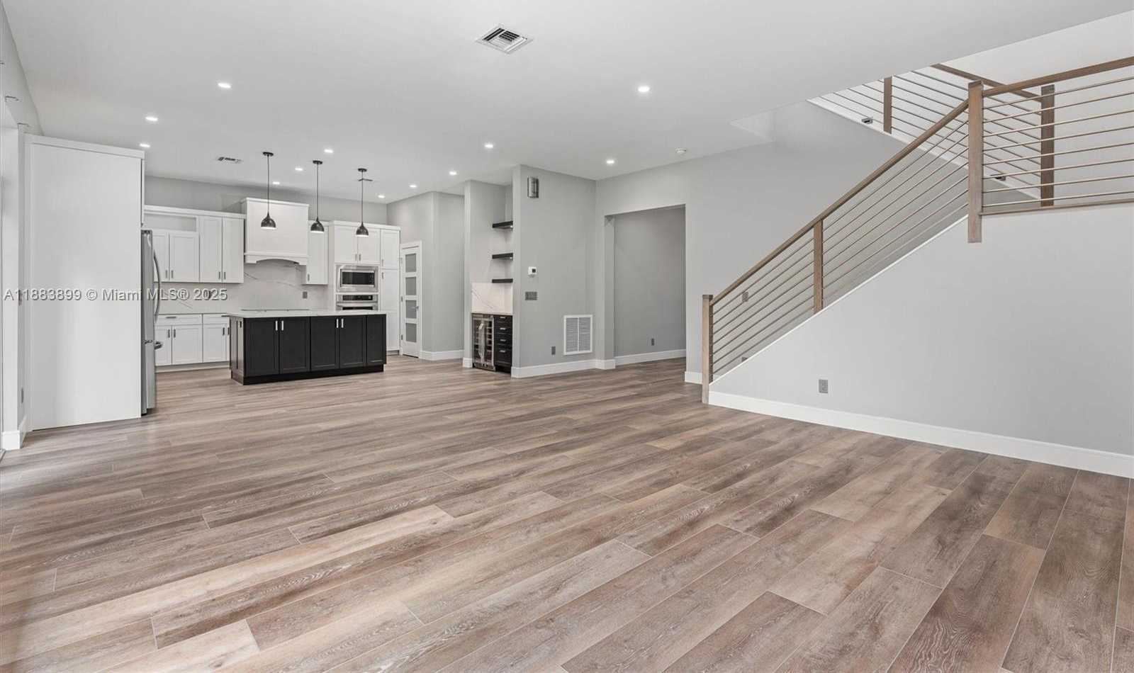 Small Image of 2431 NORTH EAST 20TH AVE, Lighthouse Point Number 7