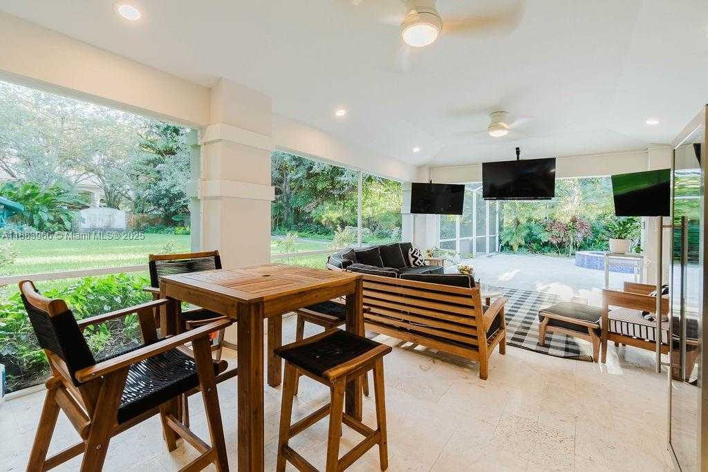 Small Image of 10524 SOUTH WEST 60TH AVE, Pinecrest Number 11