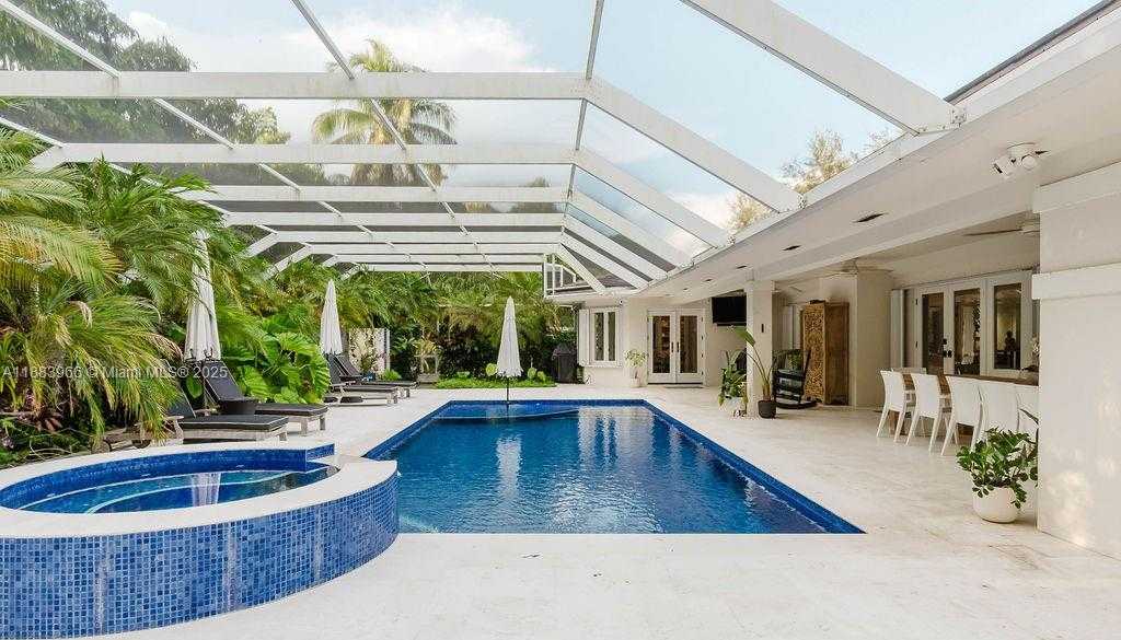 Small Image of 10524 SOUTH WEST 60TH AVE, Pinecrest Number 18
