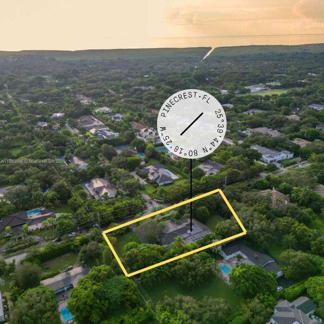 Small Image of 10524 SOUTH WEST 60TH AVE, Pinecrest Number 29