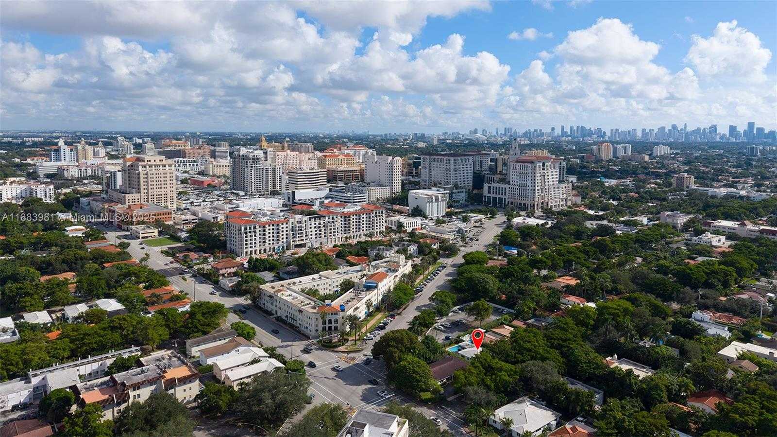 Small Image of 335 ROMANO AVE, Coral Gables Number 35
