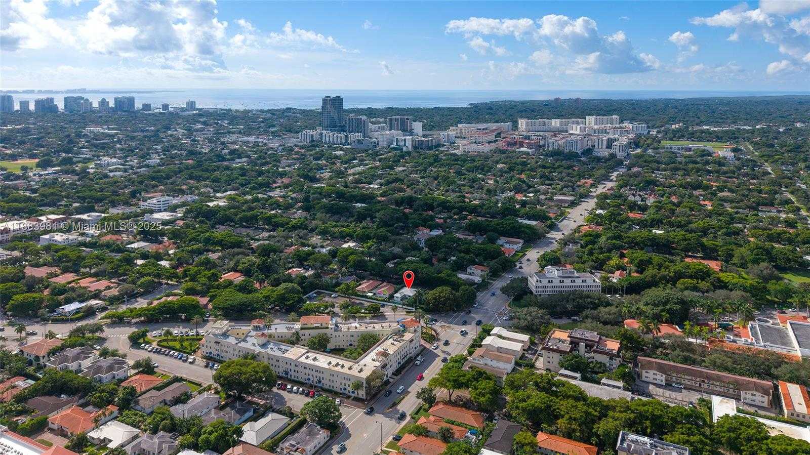 Small Image of 335 ROMANO AVE, Coral Gables Number 37