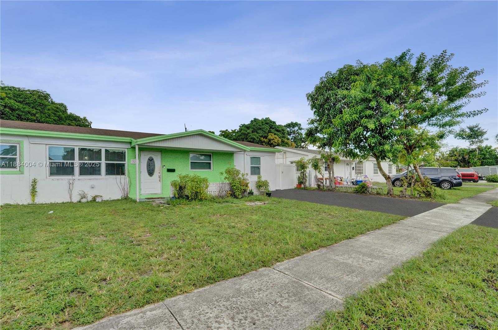 Small Image of 320 NORTH 71ST AVE, Hollywood Number 19