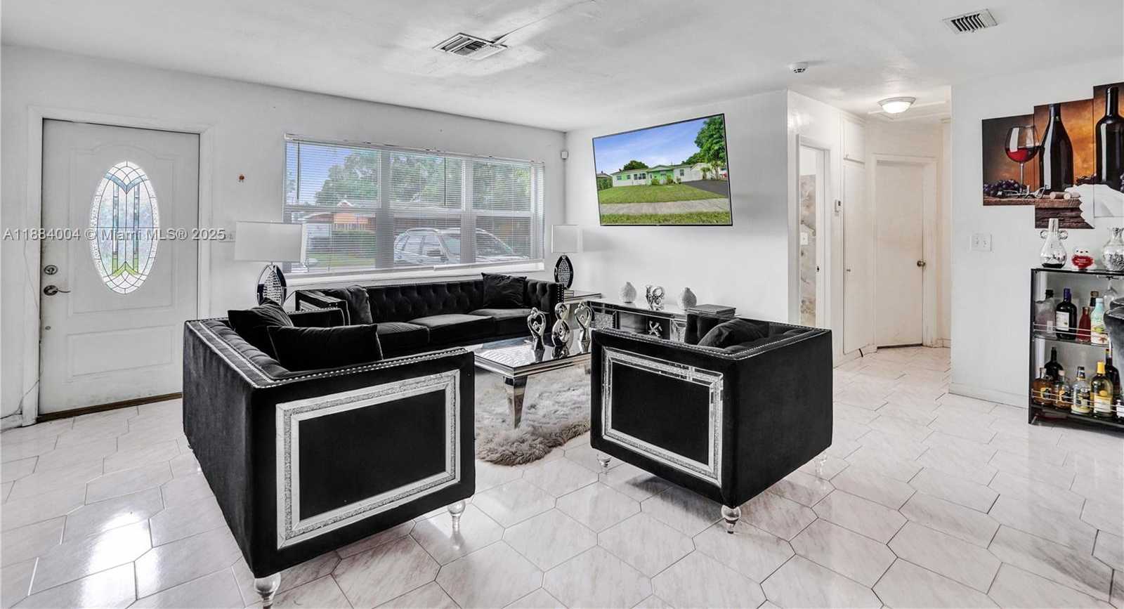 Small Image of 320 NORTH 71ST AVE, Hollywood Number 8