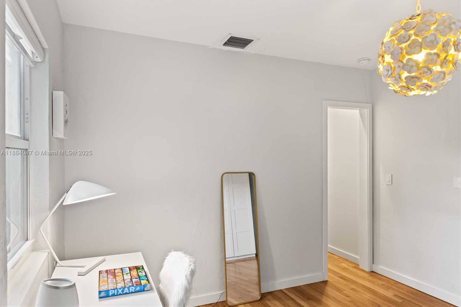 Small Image of 412 ZAMORA AVE, Coral Gables Number 23