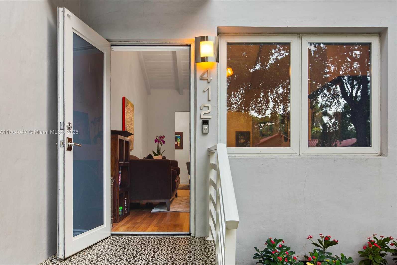 Small Image of 412 ZAMORA AVE, Coral Gables Number 36