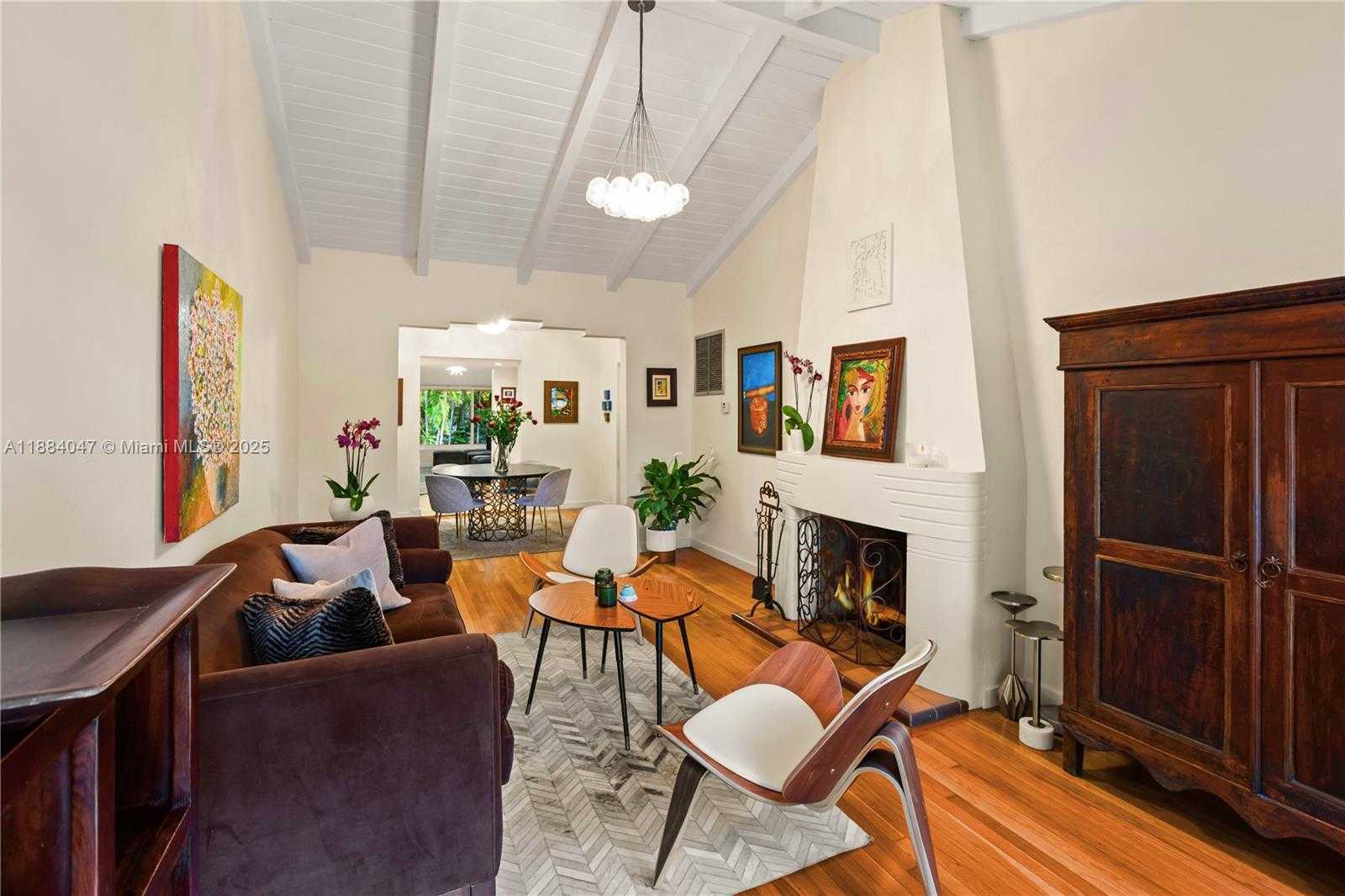 Small Image of 412 ZAMORA AVE, Coral Gables Number 5