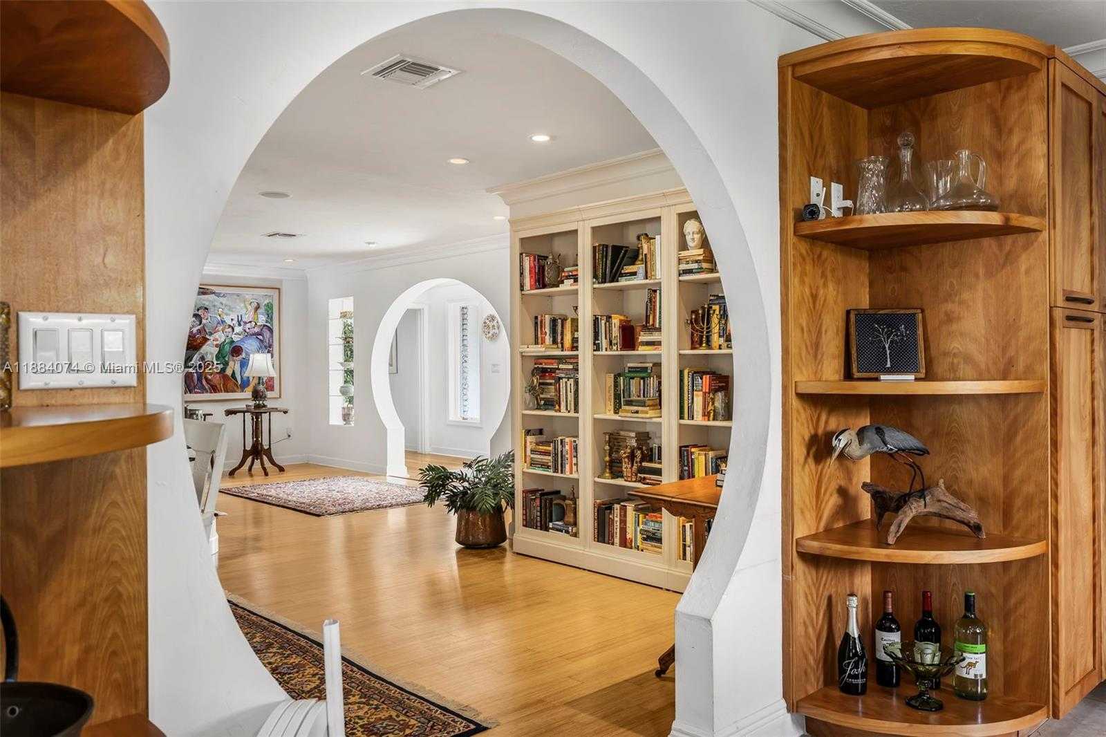 Small Image of 5120 CARILLO ST, Coral Gables Number 19
