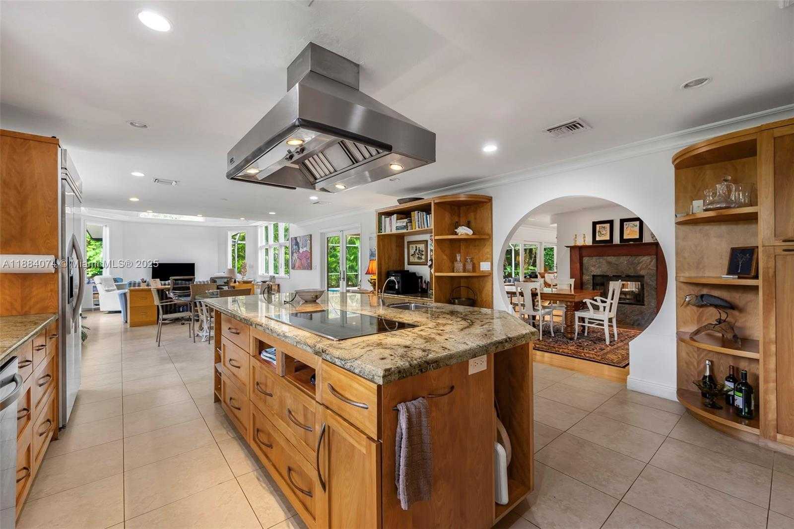 Small Image of 5120 CARILLO ST, Coral Gables Number 26