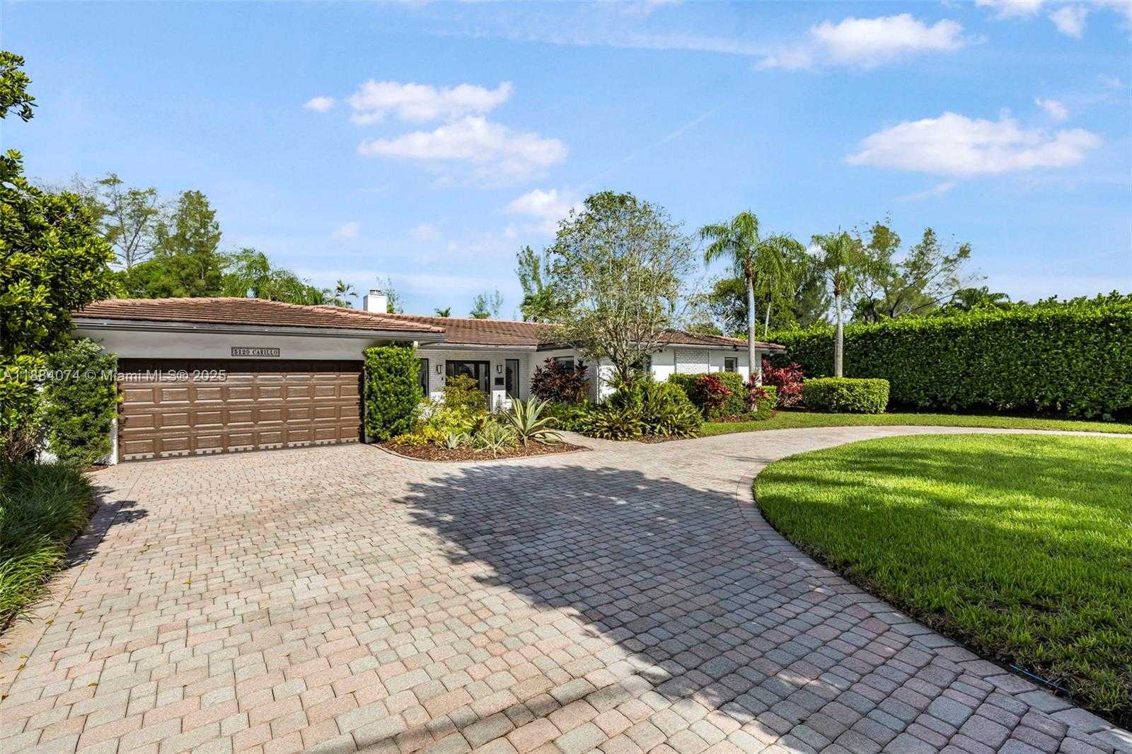 Small Image of 5120 CARILLO ST, Coral Gables Number 8