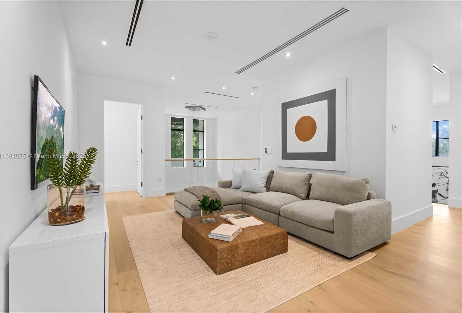 Small Image of 7001 SOUTH WEST 71ST AVE, Miami Number 15