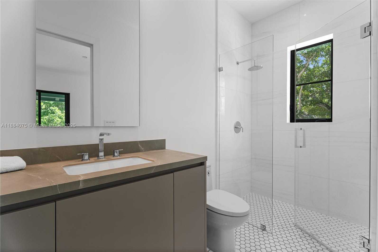 Small Image of 7001 SOUTH WEST 71ST AVE, Miami Number 19