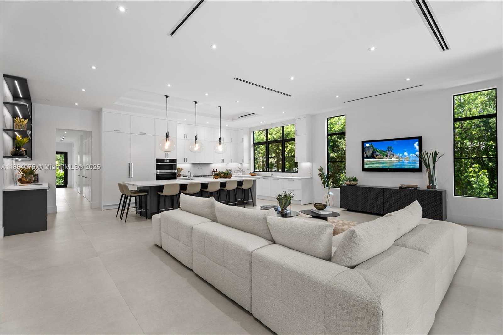 Small Image of 7001 SOUTH WEST 71ST AVE, Miami Number 36