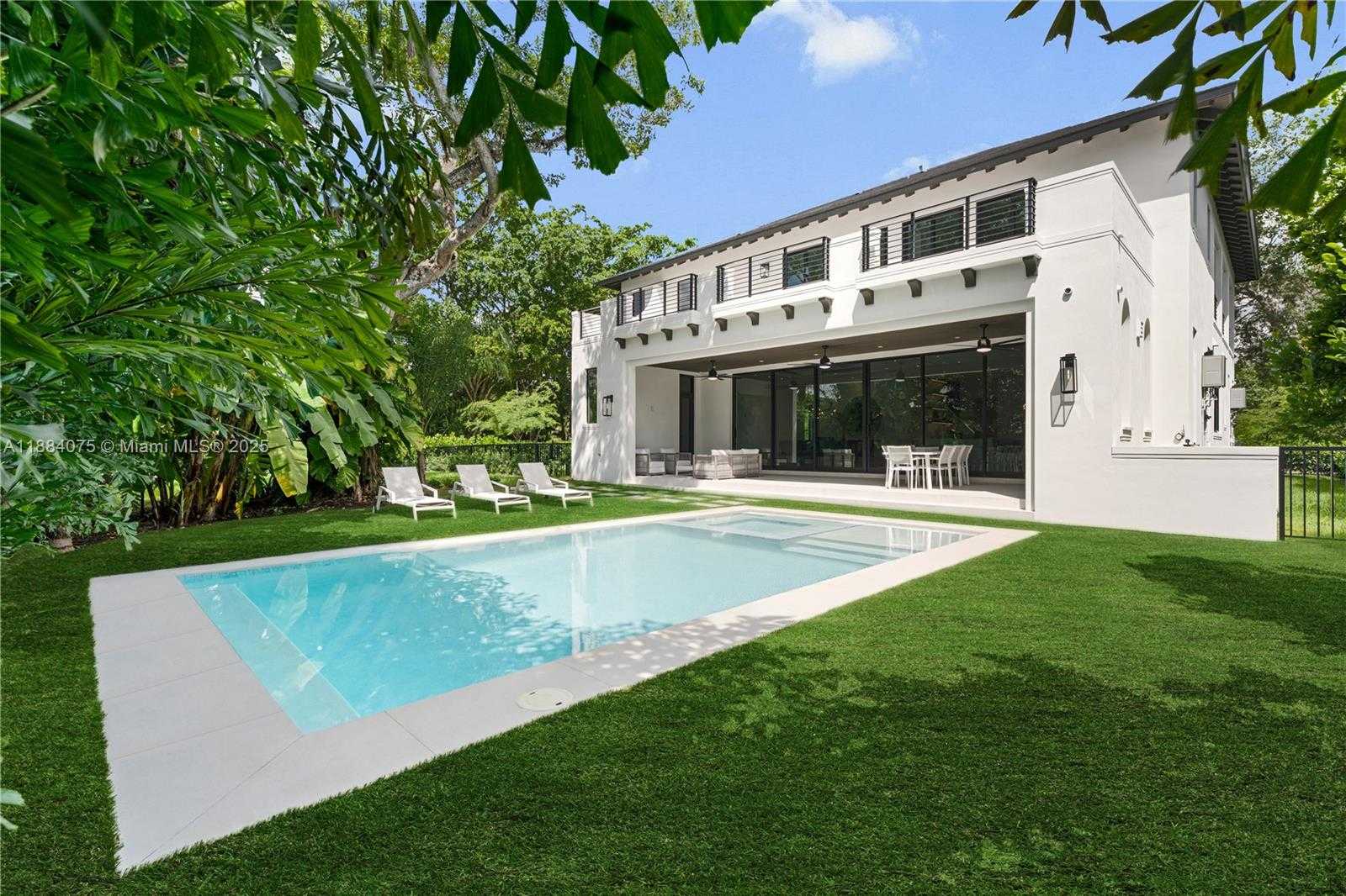 Small Image of 7001 SOUTH WEST 71ST AVE, Miami Number 43