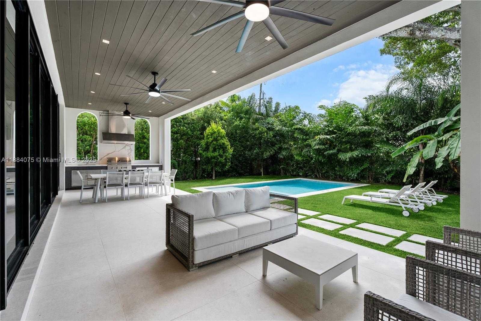 Small Image of 7001 SOUTH WEST 71ST AVE, Miami Number 7