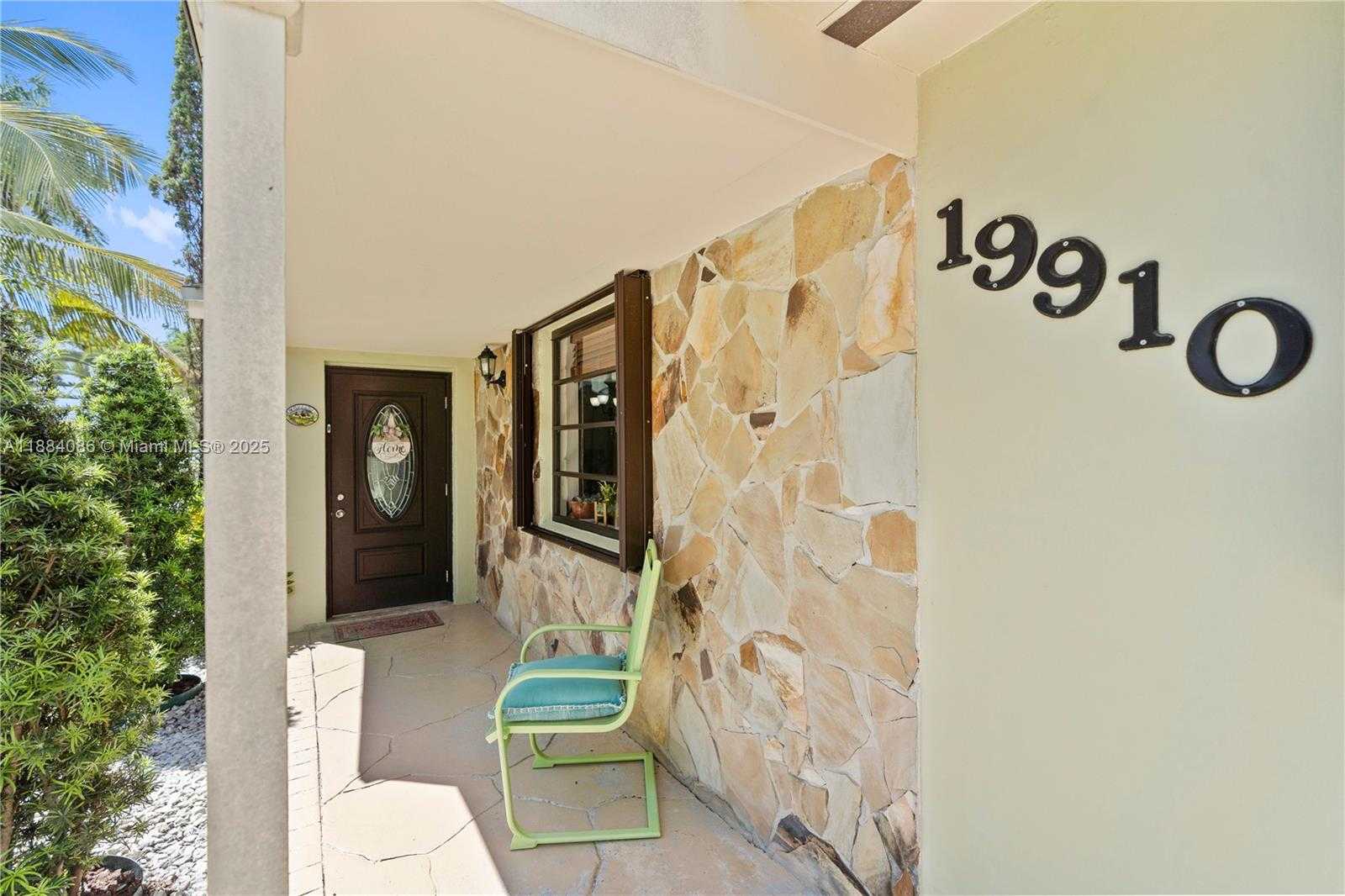 Small Image of 19910 SOUTH WEST 92ND AVE, Cutler Bay Number 14