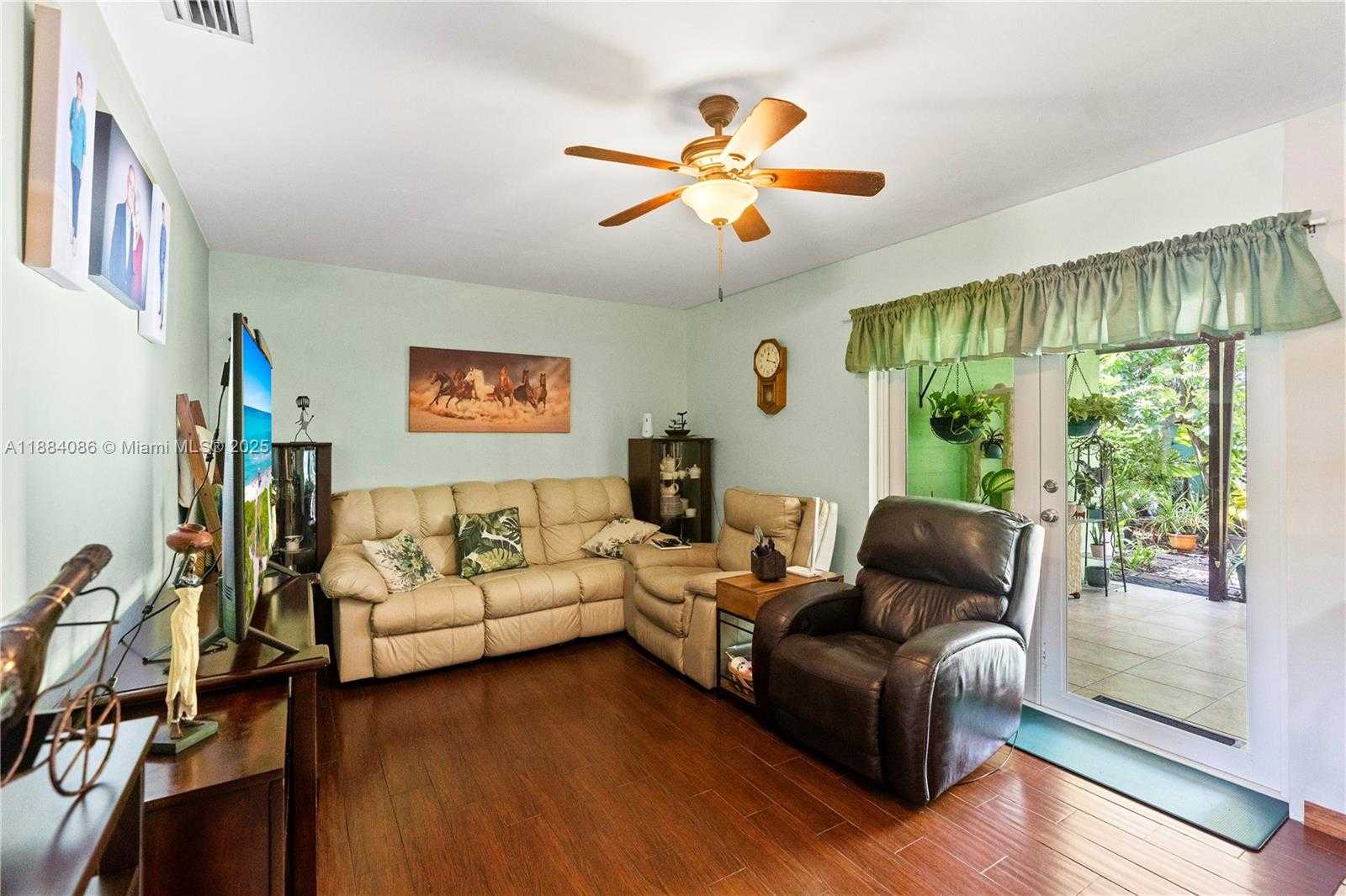 Small Image of 19910 SOUTH WEST 92ND AVE, Cutler Bay Number 24