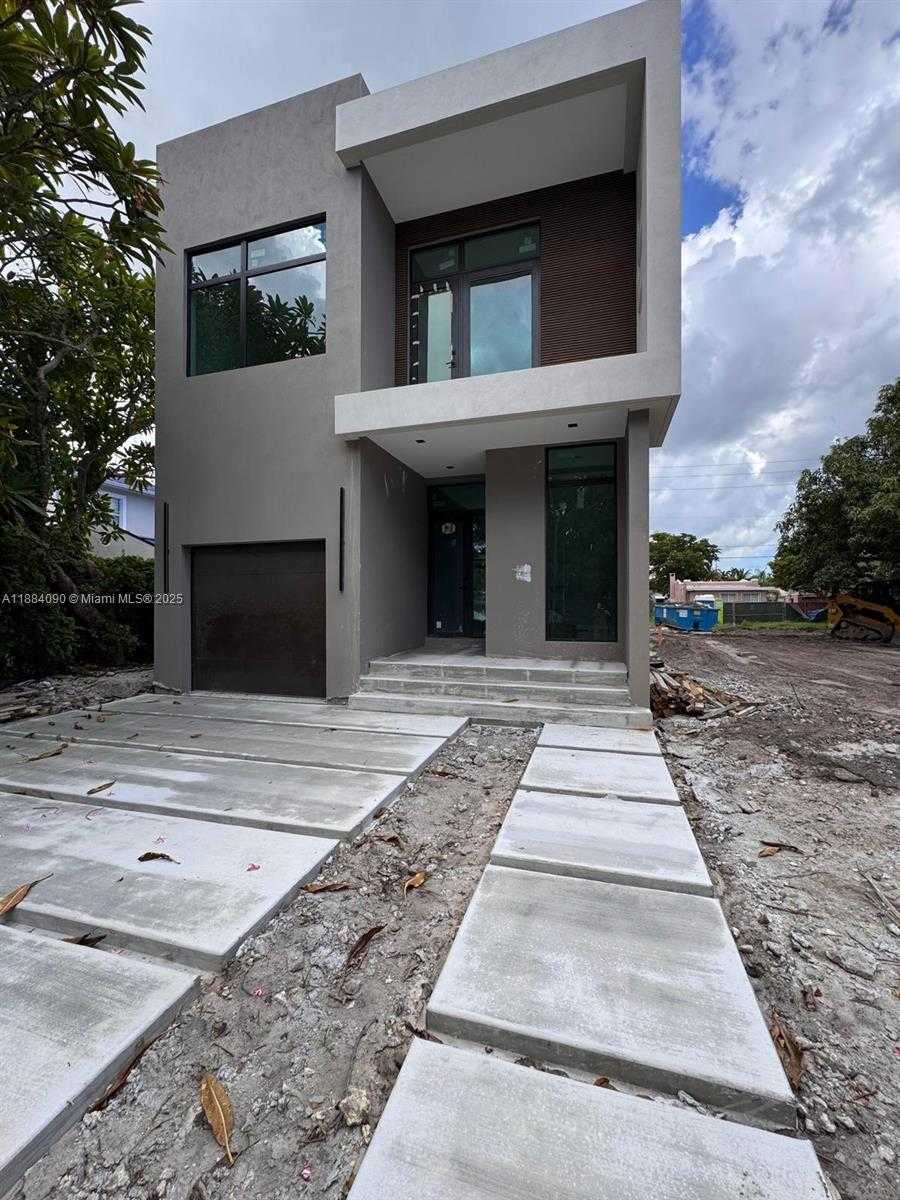 Small Image of 1637 MONROE ST, Hollywood Number 2