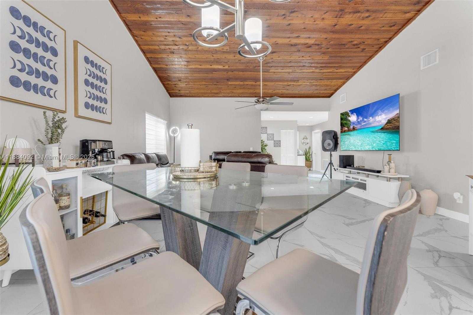 Small Image of 930 SOUTH WEST 108TH AVE, Pembroke Pines Number 12