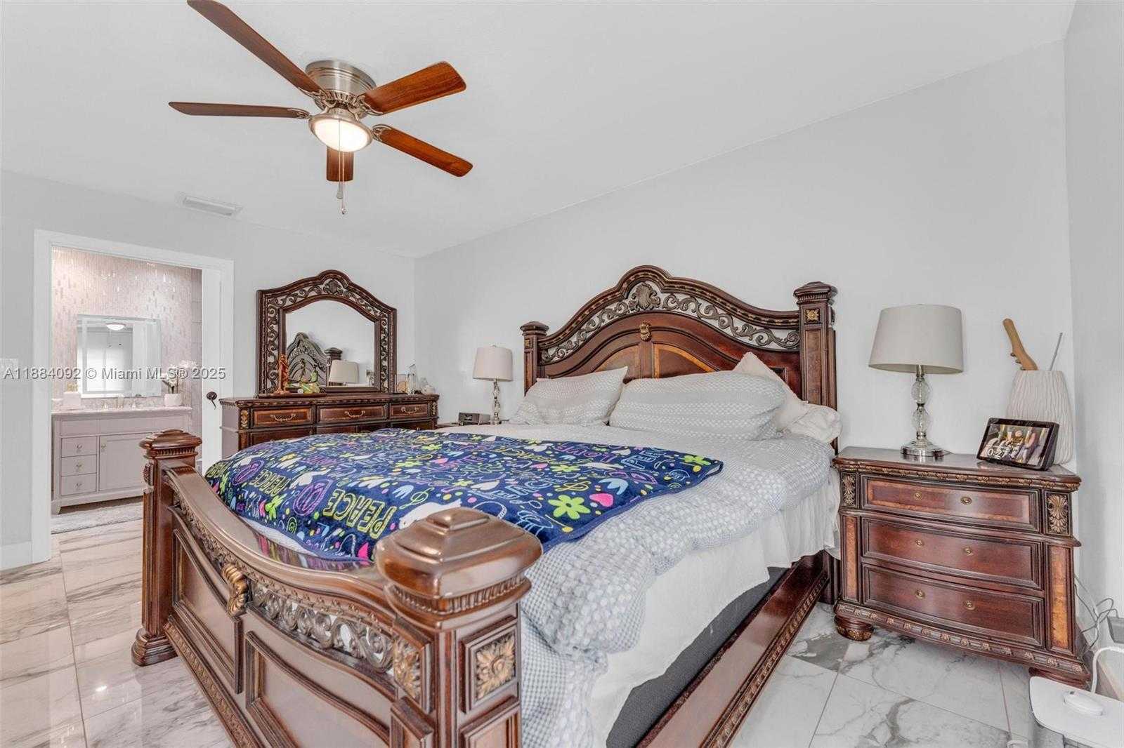 Small Image of 930 SOUTH WEST 108TH AVE, Pembroke Pines Number 17