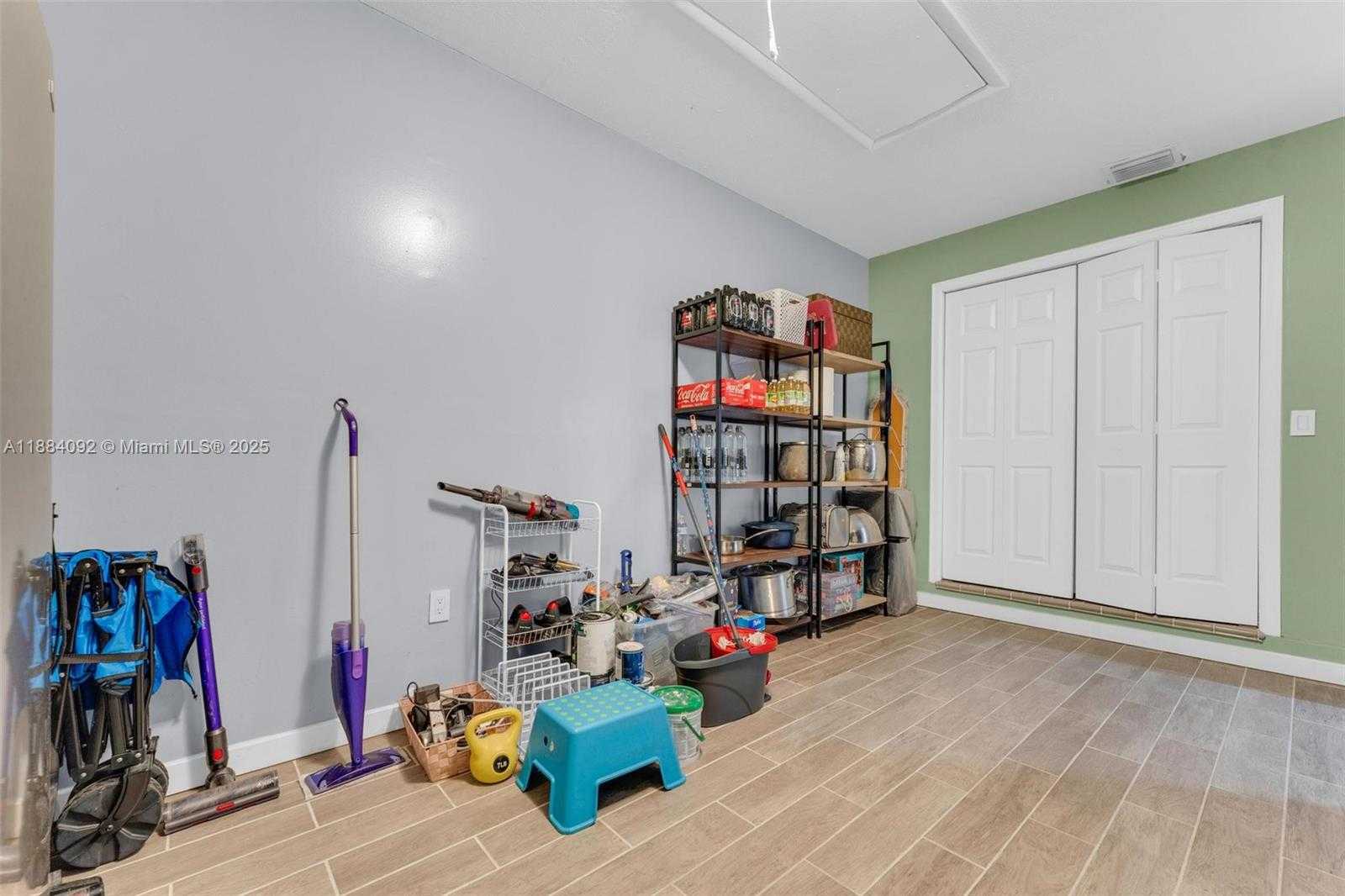 Small Image of 930 SOUTH WEST 108TH AVE, Pembroke Pines Number 29