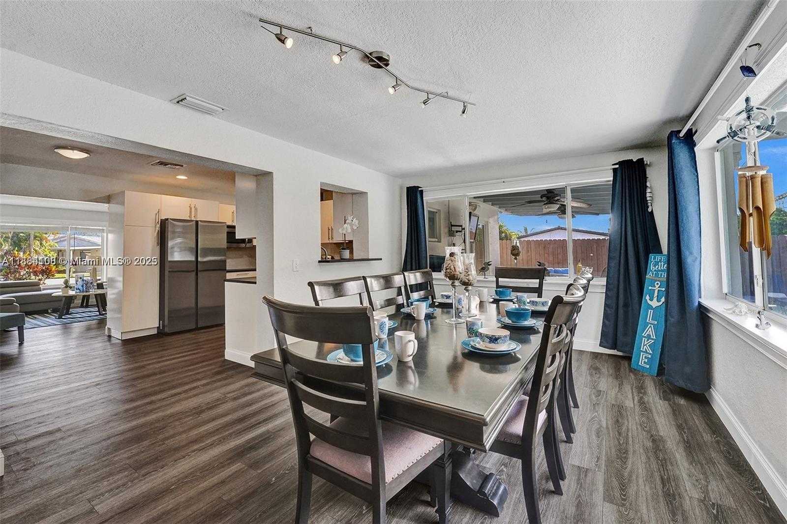 Small Image of 3730 SOUTH WEST 47TH CT, Dania Beach Number 28