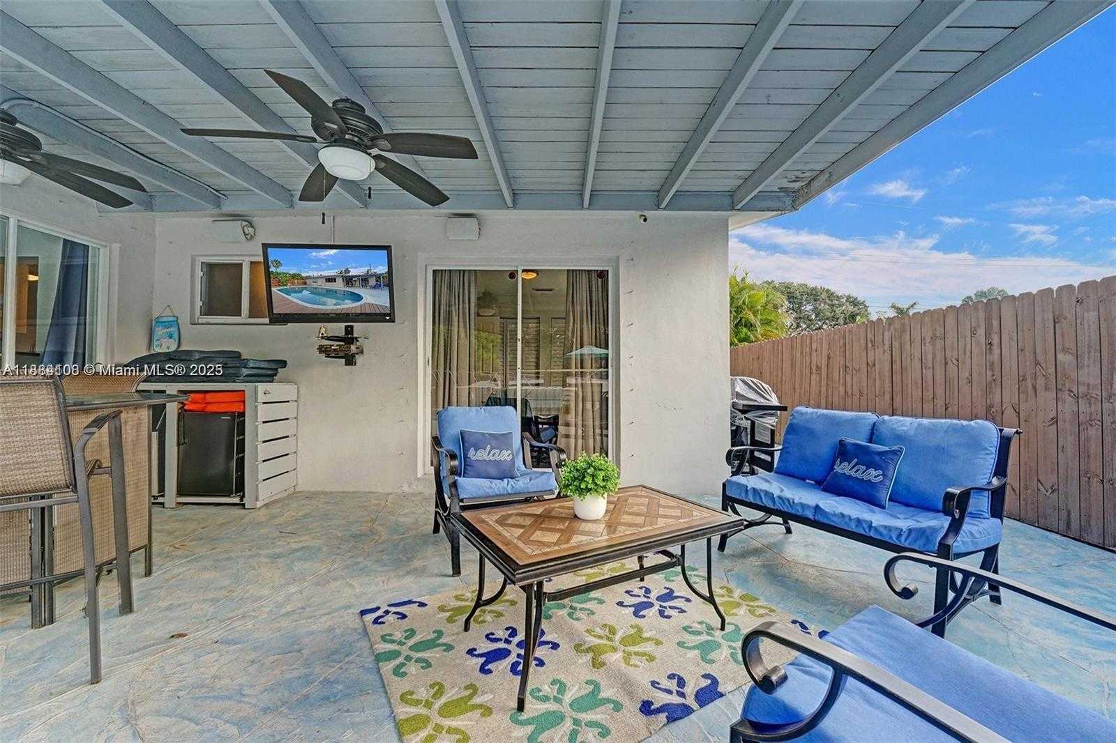 Small Image of 3730 SOUTH WEST 47TH CT, Dania Beach Number 49