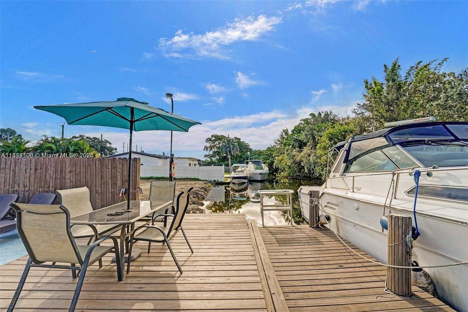 Small Image of 3730 SOUTH WEST 47TH CT, Dania Beach Number 66