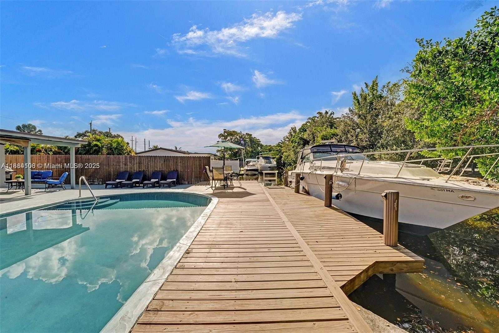 Small Image of 3730 SOUTH WEST 47TH CT, Dania Beach Number 67