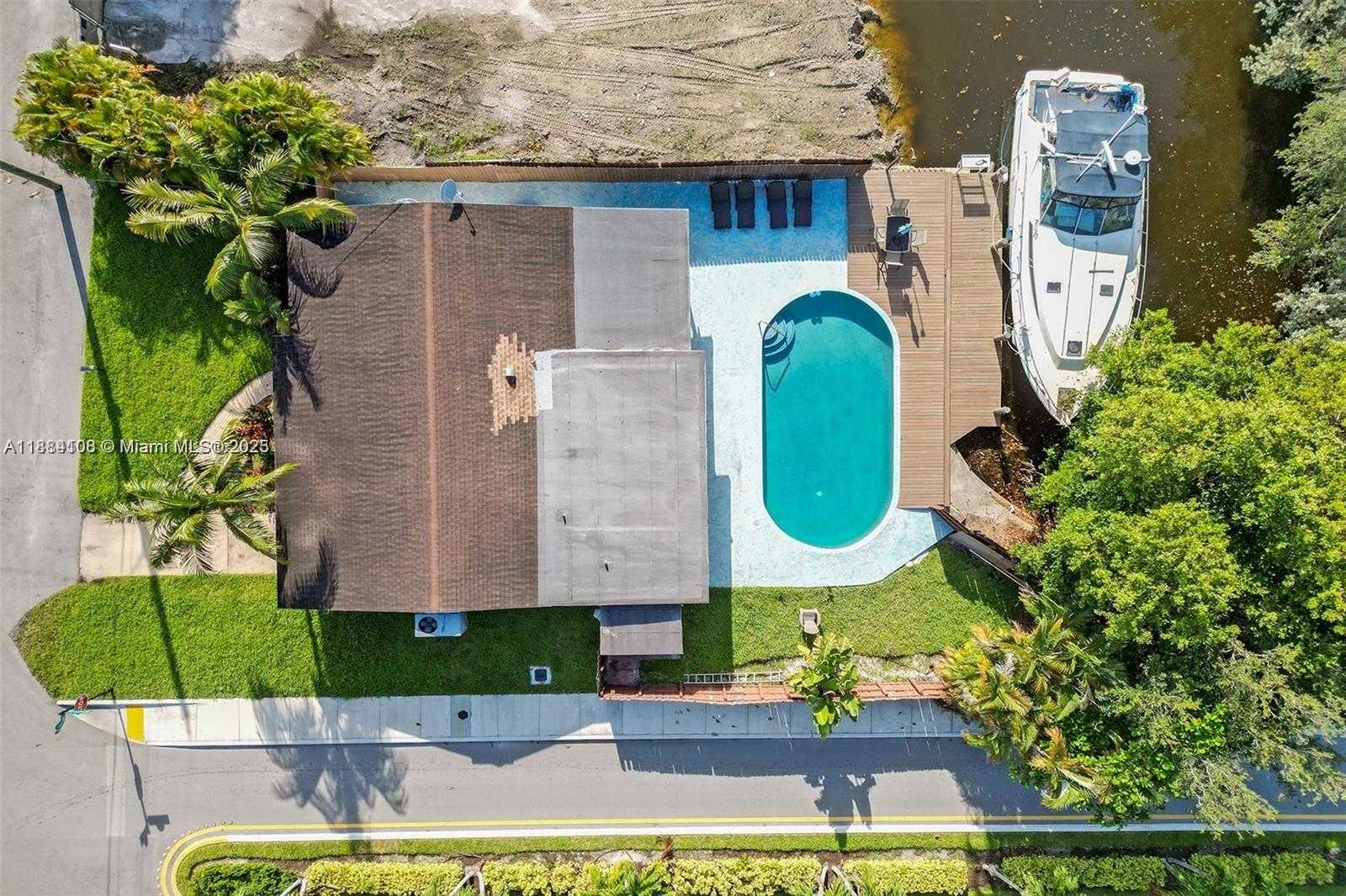 Small Image of 3730 SOUTH WEST 47TH CT, Dania Beach Number 69