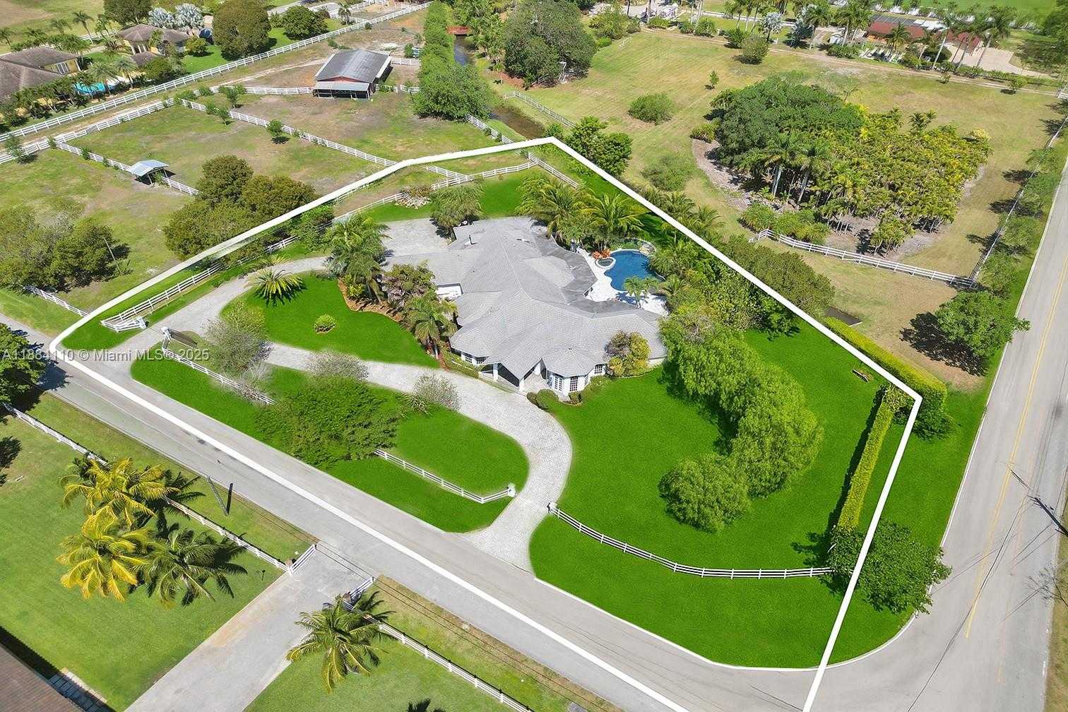 Small Image of 17801 SOUTH WEST 50TH ST, Southwest Ranches Number 43