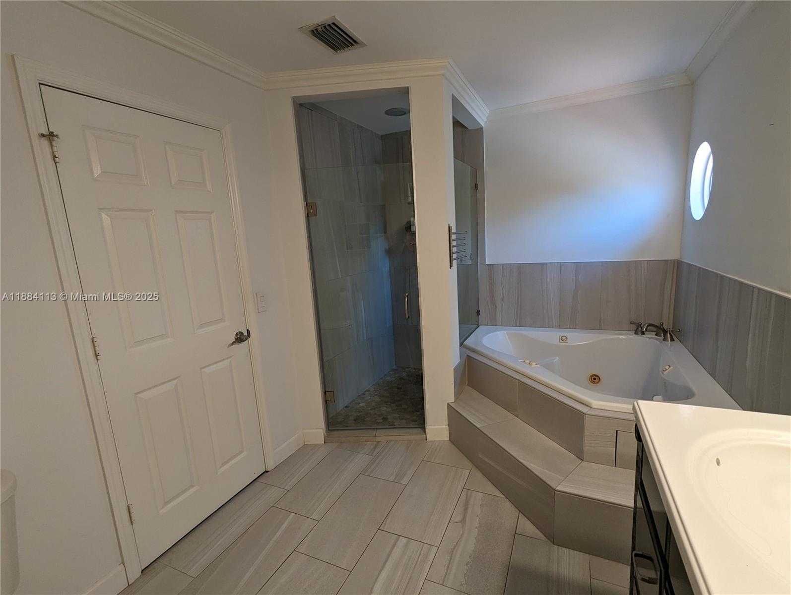 Small Image of 16005 OPAL CREEK DR, Weston Number 19