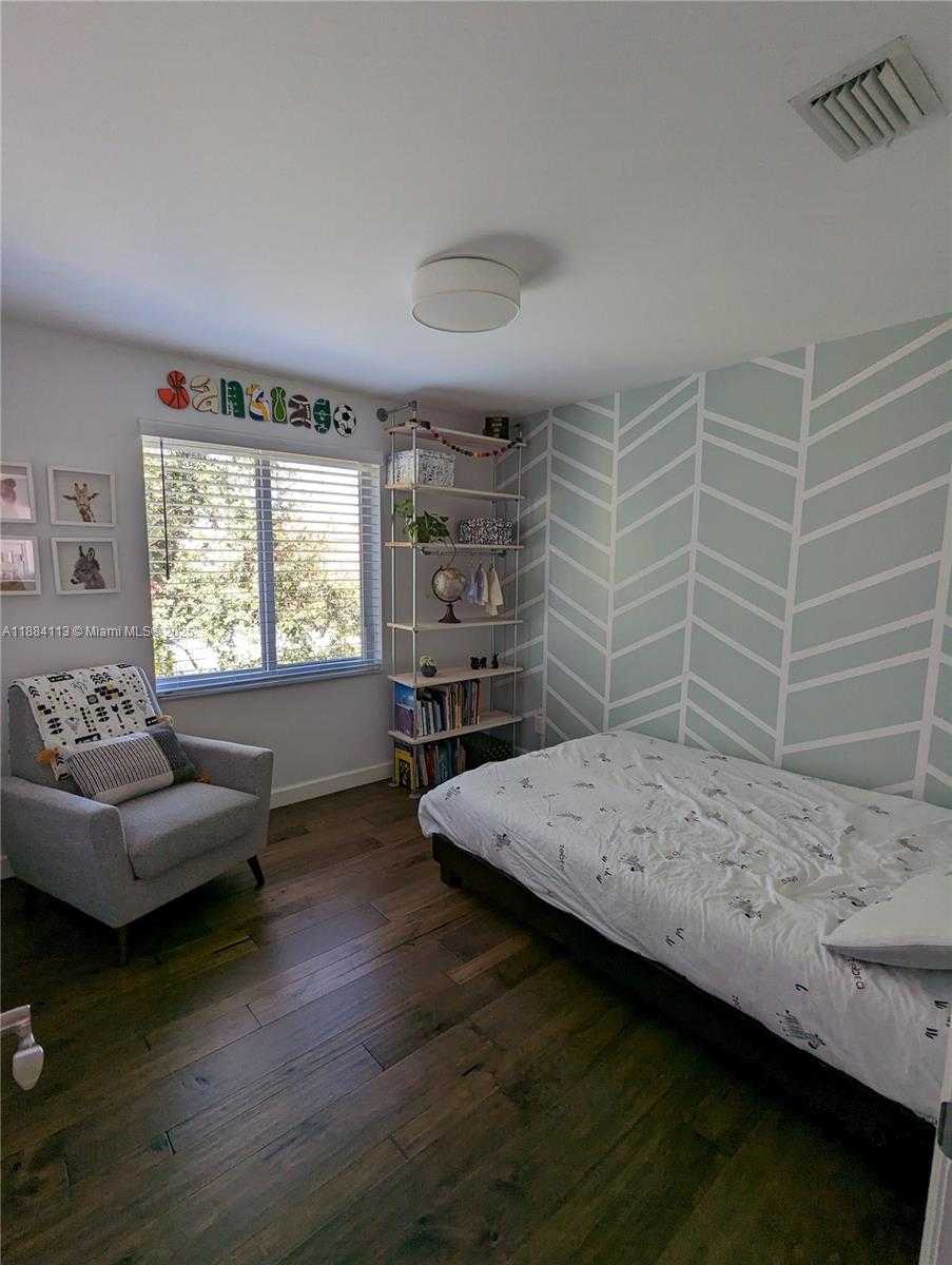 Small Image of 16005 OPAL CREEK DR, Weston Number 25