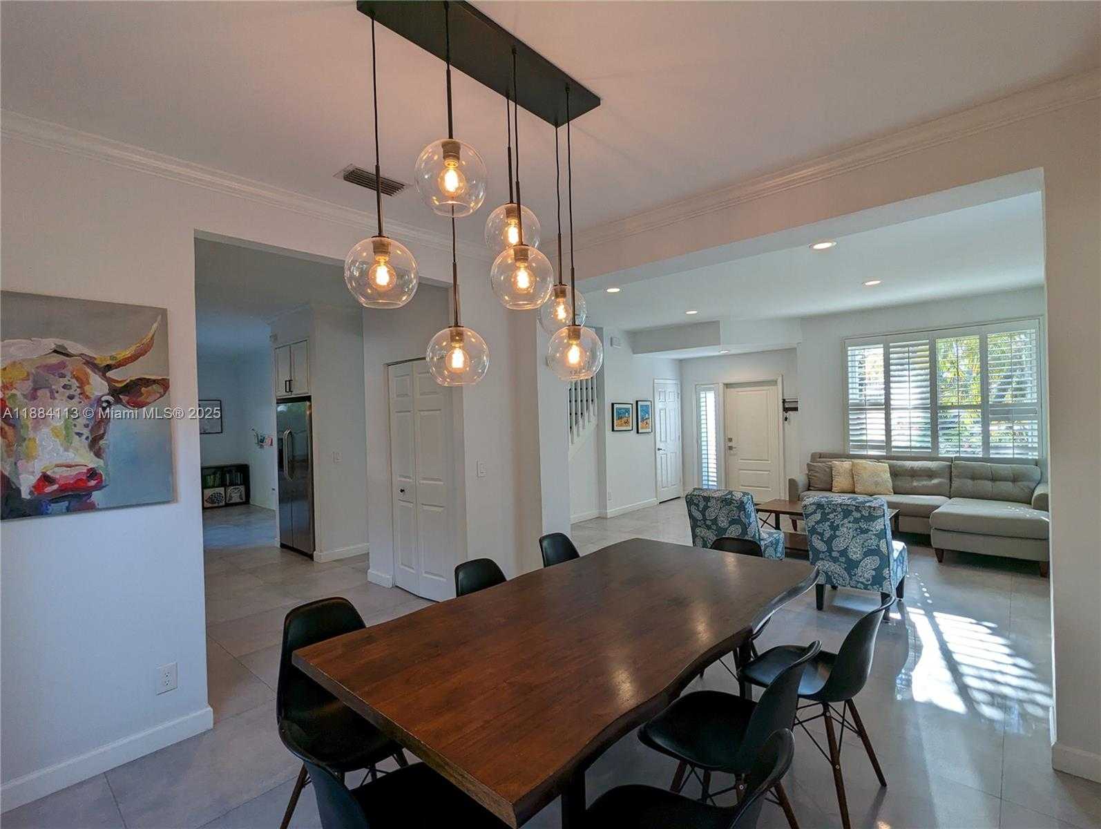 Small Image of 16005 OPAL CREEK DR, Weston Number 6