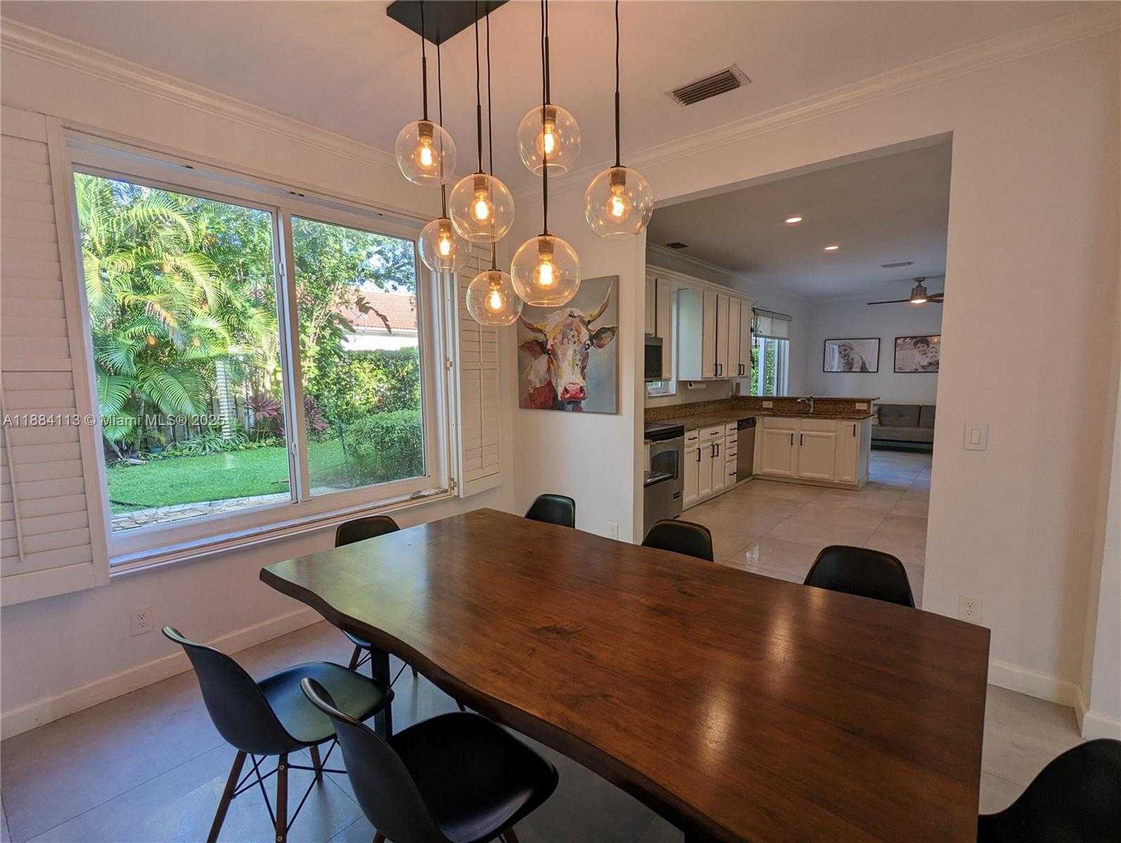 Small Image of 16005 OPAL CREEK DR, Weston Number 7