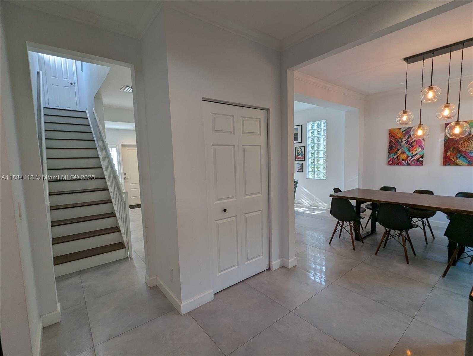 Small Image of 16005 OPAL CREEK DR, Weston Number 8