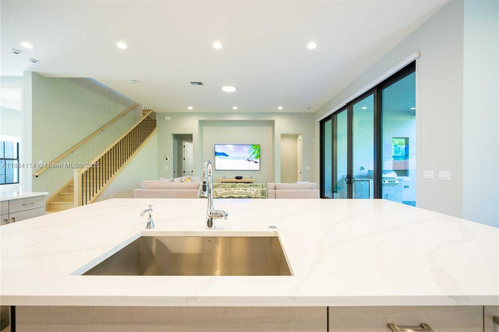 Small Image of 13402 ARTISAN CIR, Palm Beach Gardens Number 15