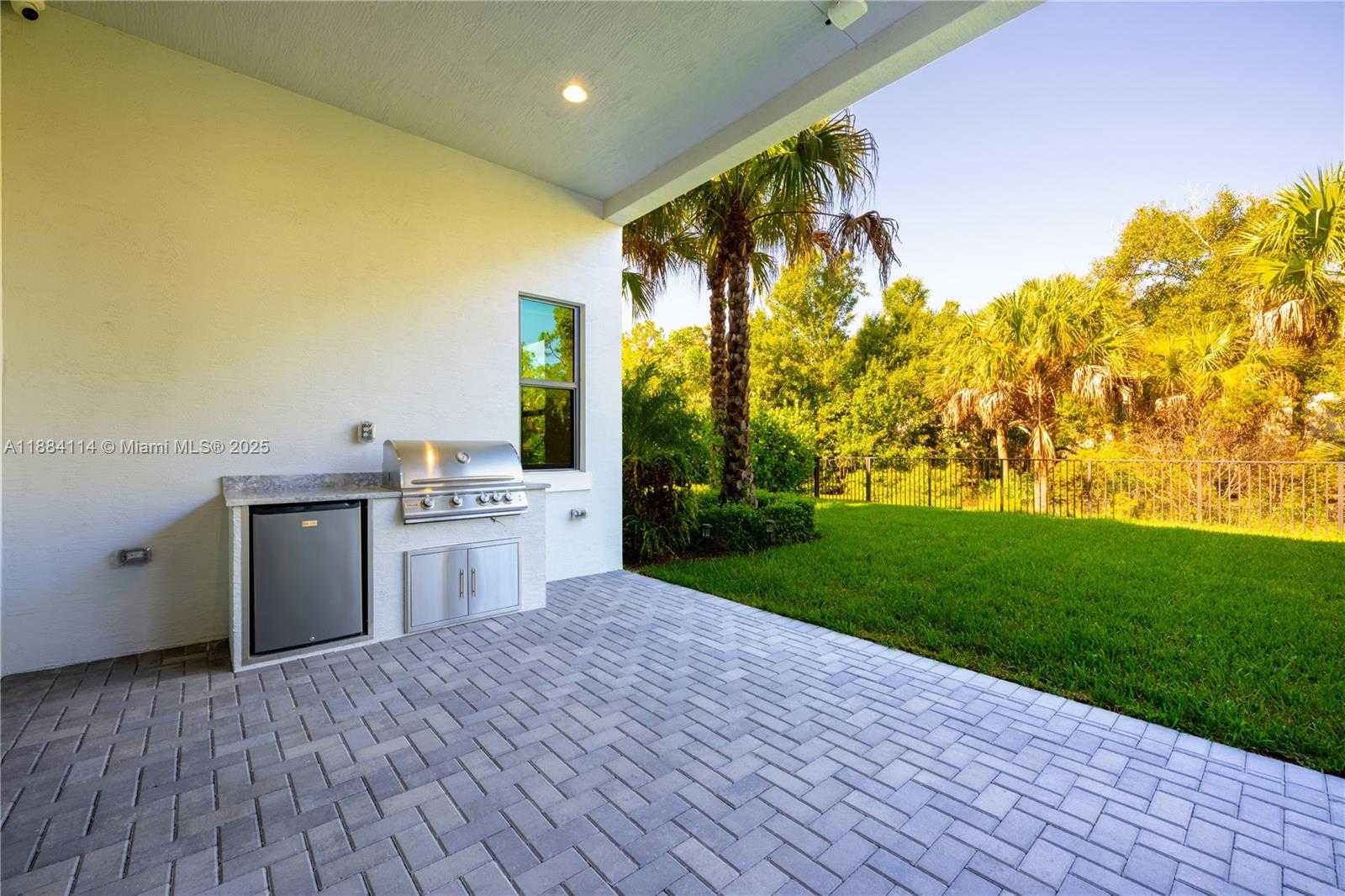 Small Image of 13402 ARTISAN CIR, Palm Beach Gardens Number 28