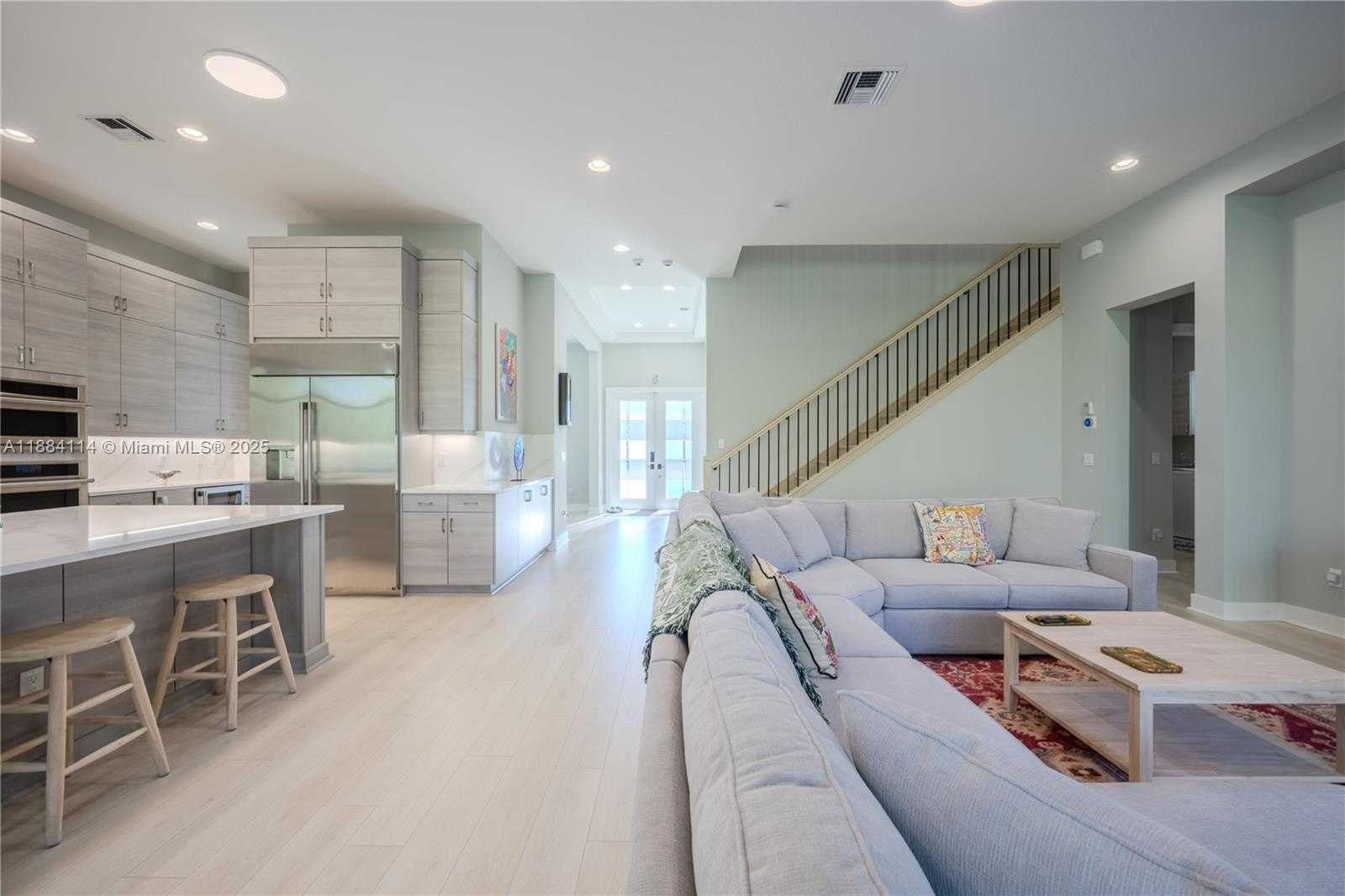 Small Image of 13402 ARTISAN CIR, Palm Beach Gardens Number 34