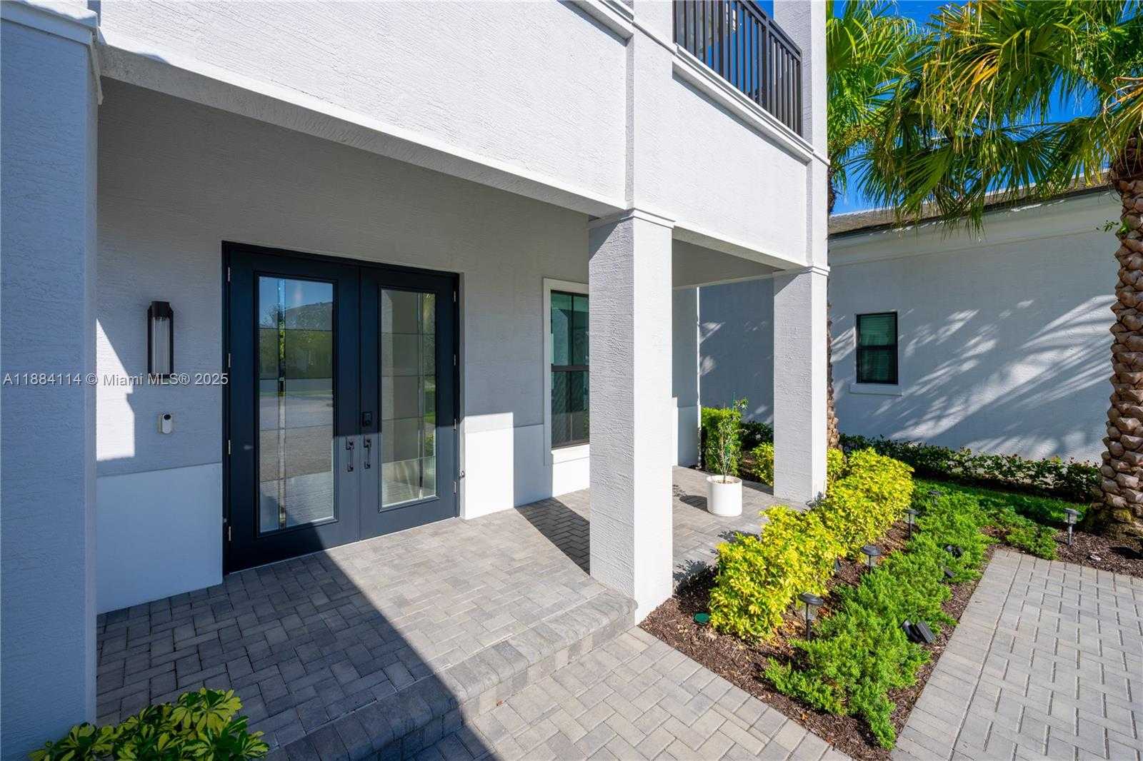 Small Image of 13402 ARTISAN CIR, Palm Beach Gardens Number 4