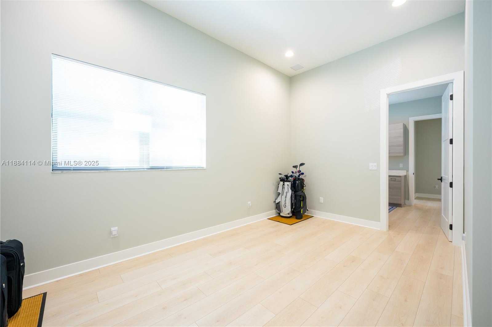 Small Image of 13402 ARTISAN CIR, Palm Beach Gardens Number 40