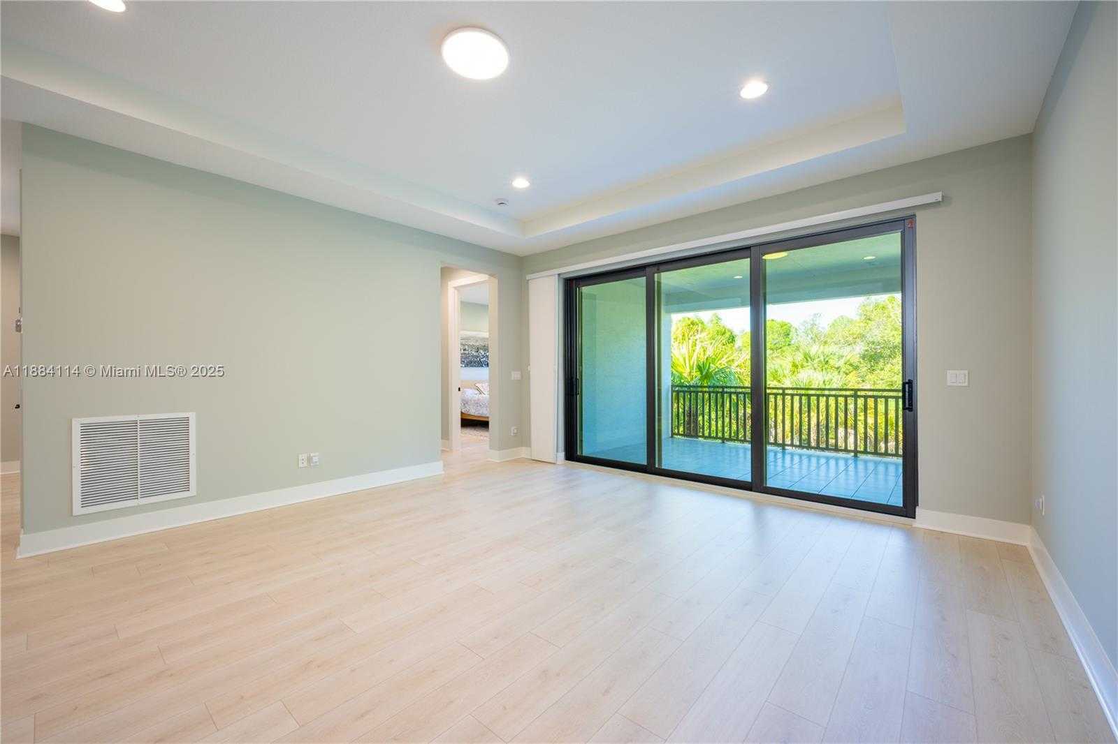 Small Image of 13402 ARTISAN CIR, Palm Beach Gardens Number 53